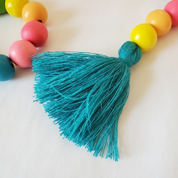 Spring Garland - Picture 4 of 6